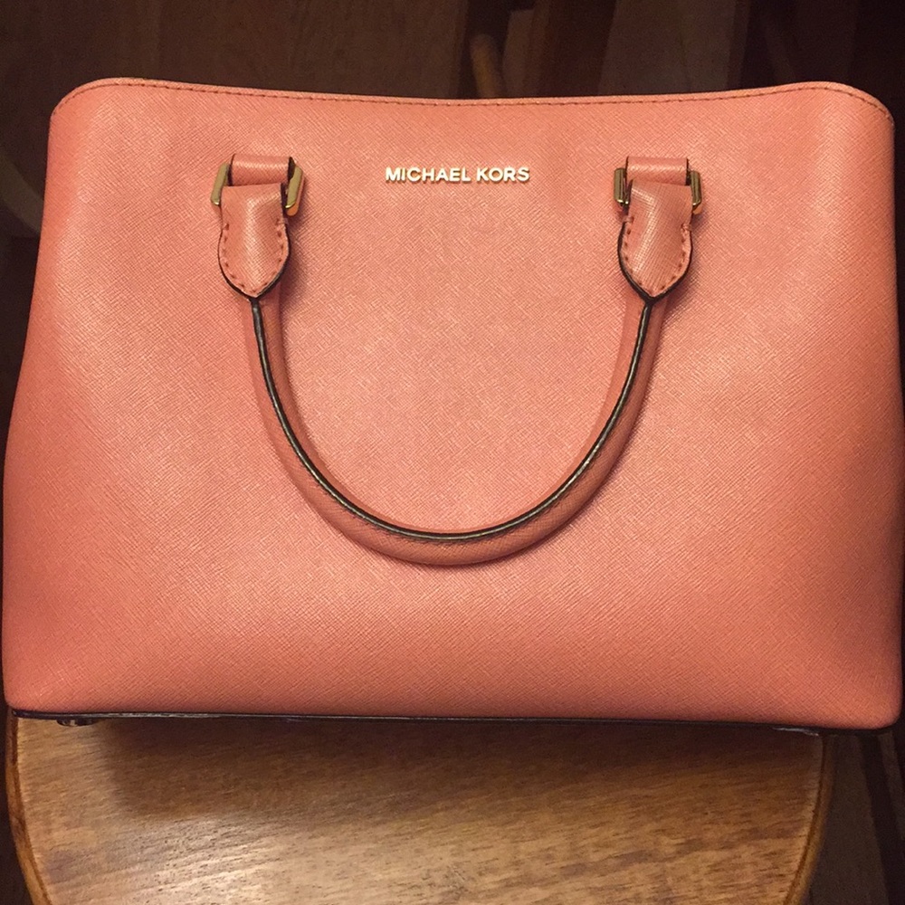 Michael Kors Savannah purse